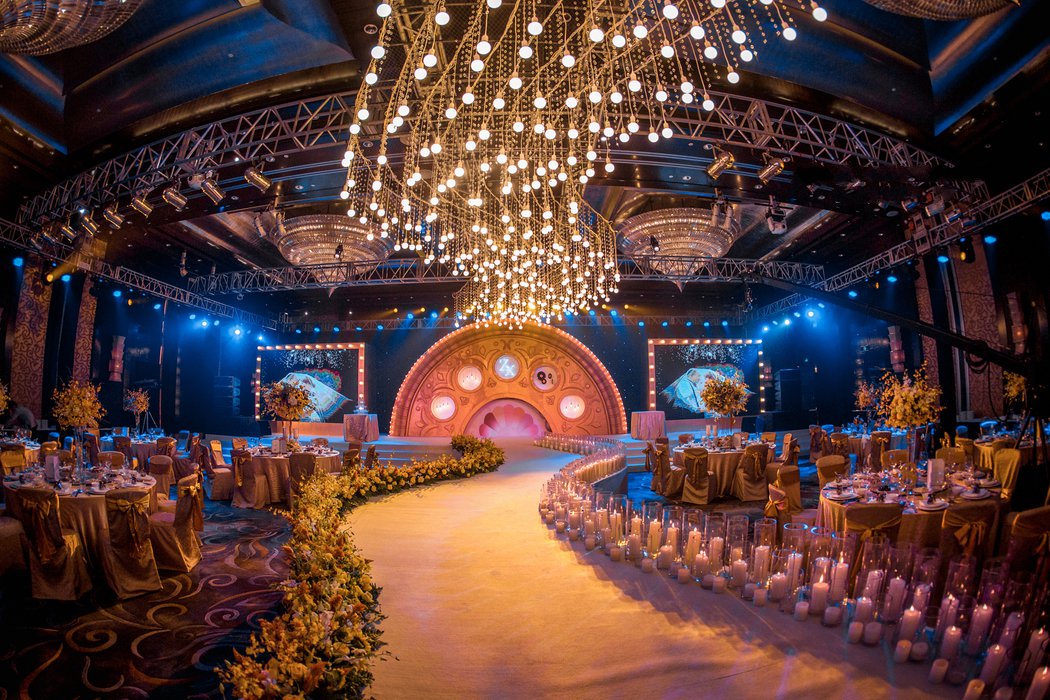 《世界不同，因爱而转》